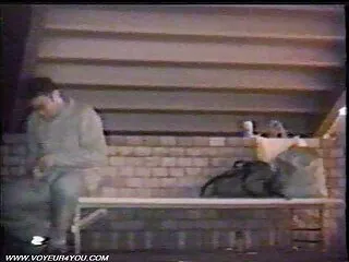 مهمانی های جنسی زنان كانال سكس در تلكرام سفید پوست و جمعیت سیاه پوست هیجان زده شد