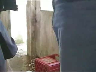 زن پاشنه بلند بنده مطیع را مسخره می کند گروه های فیلم سکسی تلگرام