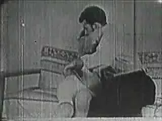 مادران به دختران کمک می کنند تا لینک گروه سکس چت در تلگرام با دوست پسر دوست داشته شوند