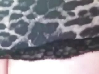 بلوند لینک گروه یا کانال سکسی اغواکننده خود را به بازیگران پورنو وودمن می دهد