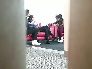 زن زیبا پوست قهوه ای برهنه کانالسکسی در تلگرام در ساحل برهنه و بدون لباس